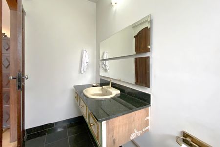 Apartamento à venda com 254m², 5 quartos e 2 vagasLavabo da Sala