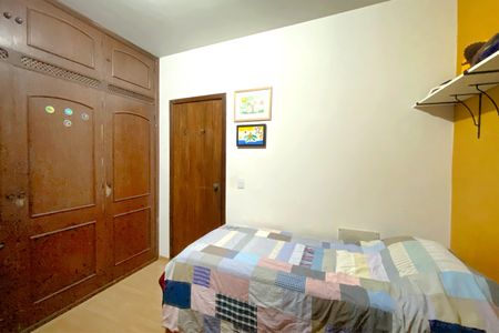 Apartamento à venda com 254m², 5 quartos e 2 vagasQuarto 2