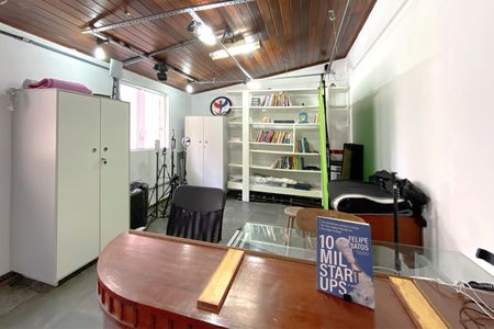 Apartamento à venda com 254m², 5 quartos e 2 vagasSuíte 1 escritório 