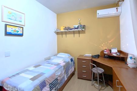Apartamento à venda com 254m², 5 quartos e 2 vagasQuarto 2