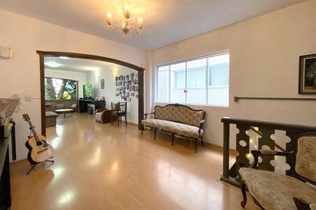 Apartamento à venda com 254m², 5 quartos e 2 vagasHall