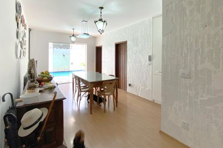 Apartamento à venda com 254m², 5 quartos e 2 vagasCopa