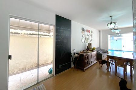 Apartamento à venda com 254m², 5 quartos e 2 vagasCopa