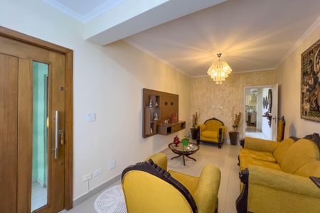 Casa à venda com 281m², 2 quartos e 2 vagasSala