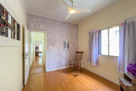 Casa à venda com 281m², 2 quartos e 2 vagasHall