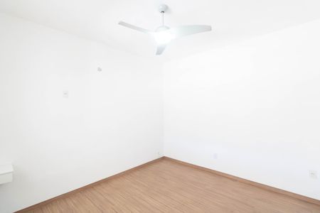 Quarto 1 de casa para alugar com 2 quartos, 170m² em Inhoaíba, Rio de Janeiro