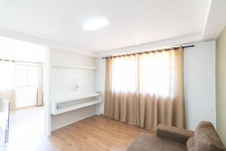 Sala de TV de casa para alugar com 2 quartos, 170m² em Inhoaíba, Rio de Janeiro