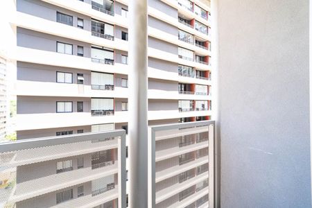 Studio à venda com 20m², 1 quarto e sem vaga Studio à venda com 20m², 1 quarto e sem vagaSacada