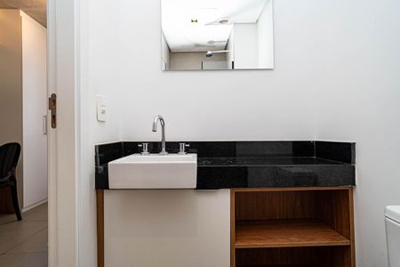 Studio à venda com 20m², 1 quarto e sem vaga Studio à venda com 20m², 1 quarto e sem vagaBanheiro