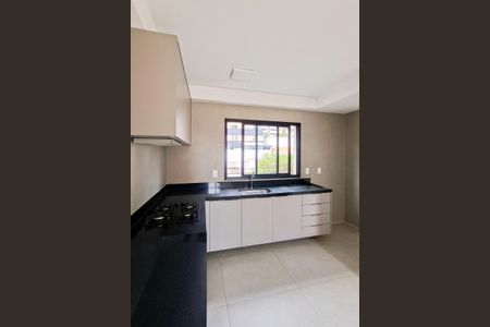 Apartamento para alugar com 70m², 2 quartos e 2 vagasSala/Cozinha