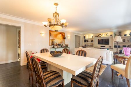 Apartamento à venda com 2 quartos, 166m² em Cerqueira César, São Paulo