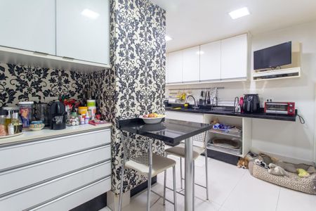 Apartamento à venda com 166m², 2 quartos e 1 vaga