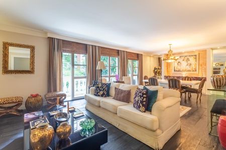 Apartamento à venda com 2 quartos, 166m² em Cerqueira César, São Paulo