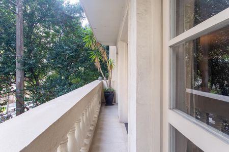 Apartamento à venda com 2 quartos, 166m² em Cerqueira César, São Paulo