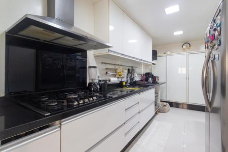 Apartamento à venda com 2 quartos, 166m² em Cerqueira César, São Paulo
