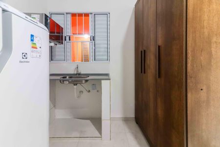 Studio - Quarto e Cozinha de kitnet/studio para alugar com 1 quarto, 25m² em Vila Butantã, São Paulo