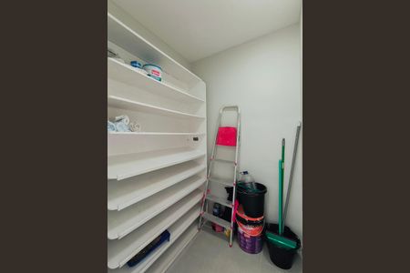 Apartamento para alugar com 80m², 2 quartos e 3 vagasDespensa