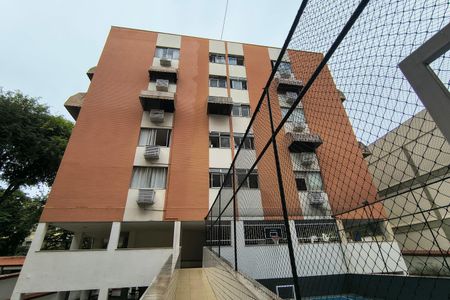 Apartamento para alugar com 80m², 2 quartos e 3 vagas Apartamento para alugar com 80m², 2 quartos e 3 vagasFachada do bloco