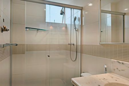 Apartamento para alugar com 80m², 2 quartos e 3 vagas Apartamento para alugar com 80m², 2 quartos e 3 vagasBanheiro Social