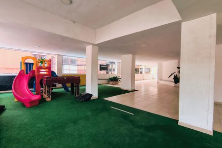 Apartamento para alugar com 80m², 2 quartos e 3 vagas Apartamento para alugar com 80m², 2 quartos e 3 vagasÁrea comum - Playground