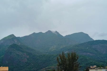 Apartamento para alugar com 80m², 2 quartos e 3 vagas Apartamento para alugar com 80m², 2 quartos e 3 vagasVista Varanda