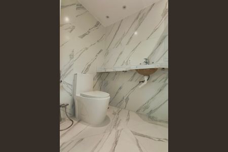 Apartamento para alugar com 80m², 2 quartos e 3 vagasBanheiro da Suíte