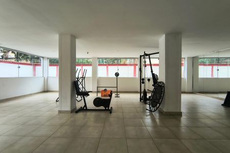 Apartamento para alugar com 80m², 2 quartos e 3 vagas Apartamento para alugar com 80m², 2 quartos e 3 vagasÁrea comum - Academia