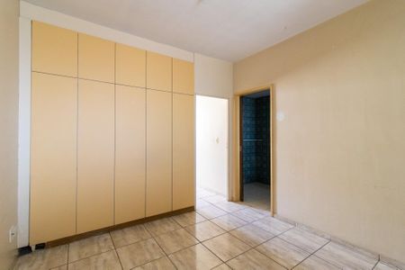 Sala de kitnet/studio para alugar com 1 quarto, 37m² em Centro, Campinas