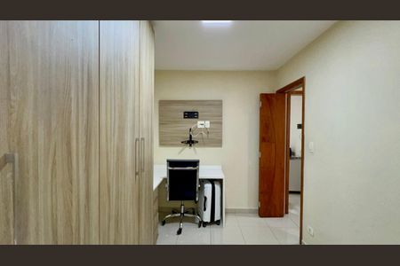 Apartamento à venda com 60m², 3 quartos e 1 vagaQuarto 2