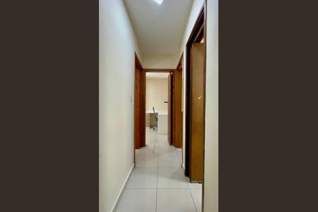 Apartamento à venda com 60m², 3 quartos e 1 vagaCorredor