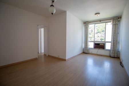 Sala de apartamento à venda com 2 quartos, 70m² em Tijuca, Rio de Janeiro