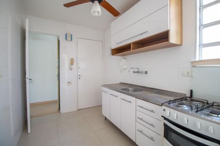 Apartamento à venda com 70m², 2 quartos e 1 vaga Apartamento à venda com 70m², 2 quartos e 1 vagaCozinha