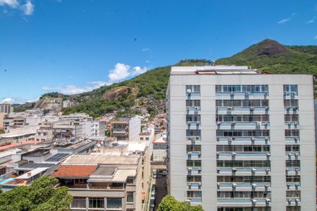 Apartamento à venda com 70m², 2 quartos e 1 vaga Apartamento à venda com 70m², 2 quartos e 1 vagaQuarto 2 Vista