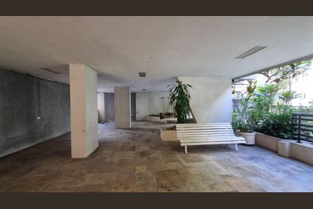 Apartamento à venda com 70m², 2 quartos e 1 vaga Apartamento à venda com 70m², 2 quartos e 1 vagaPlayground