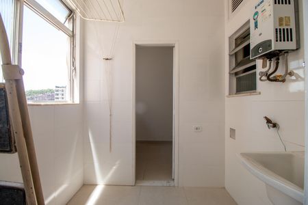 Apartamento à venda com 70m², 2 quartos e 1 vaga Apartamento à venda com 70m², 2 quartos e 1 vagaÁrea de Serviço