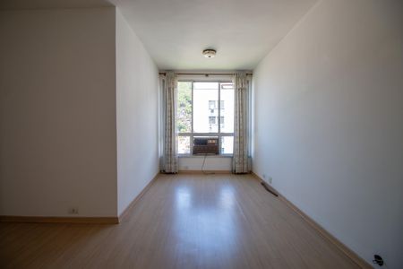 Sala de apartamento à venda com 2 quartos, 70m² em Tijuca, Rio de Janeiro