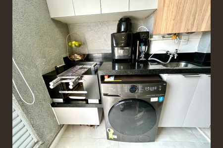 Apartamento à venda com 56m², 2 quartos e 1 vaga Apartamento à venda com 56m², 2 quartos e 1 vagaÁrea de Serviço
