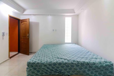 Studio para alugar com 35m², 1 quarto e sem vaga Studio para alugar com 35m², 1 quarto e sem vagaQuarto e Cozinha