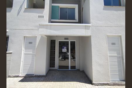 Apartamento para alugar com 47m², 2 quartos e sem vaga Apartamento para alugar com 47m², 2 quartos e sem vagaPlaca