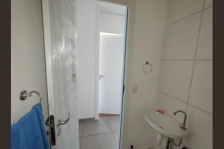 Apartamento para alugar com 47m², 2 quartos e sem vaga Apartamento para alugar com 47m², 2 quartos e sem vagaBanheiro Social