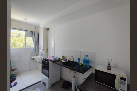Cozinha e Área de Serviço de apartamento para alugar com 2 quartos, 47m² em Taquara, Rio de Janeiro