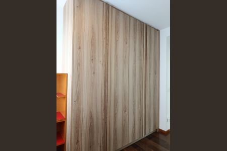 Apartamento para alugar com 206m², 2 quartos e 4 vagasCloset da suíte 2
