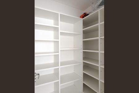 Apartamento para alugar com 206m², 2 quartos e 4 vagasÁrea de Serviço - despensa