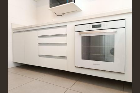 Apartamento para alugar com 206m², 2 quartos e 4 vagasCozinha