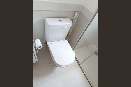 Apartamento para alugar com 206m², 2 quartos e 4 vagasBanheiro 1 da Suíte 2