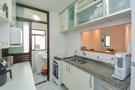 Apartamento à venda com 65m², 2 quartos e 1 vagaCozinha