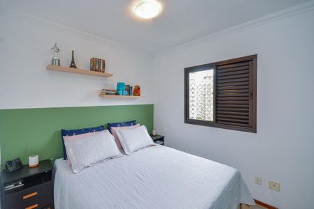Apartamento à venda com 65m², 2 quartos e 1 vagaQuarto 2