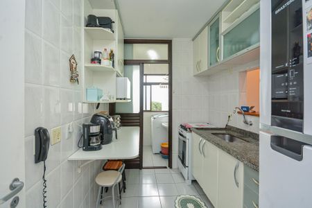Apartamento à venda com 65m², 2 quartos e 1 vagaCozinha