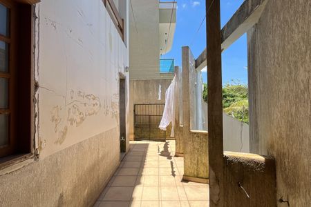 Casa à venda com 420m², 4 quartos e 5 vagasÁrea de Serviço