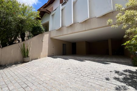 Casa à venda com 420m², 4 quartos e 5 vagasGaragem